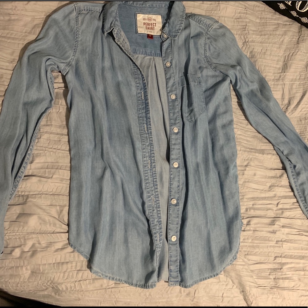 Long sleeve button up